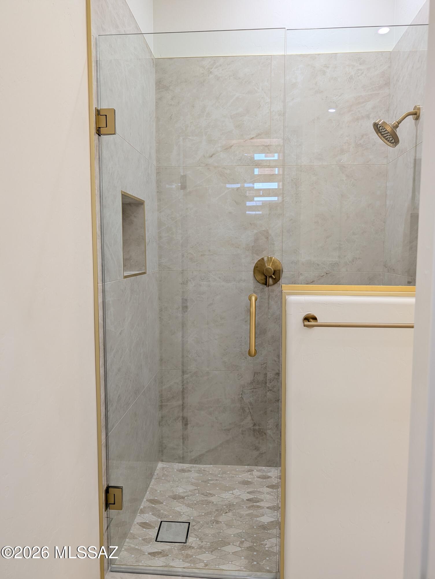1811 Cajeme Court Rio Rico, AZ 85648 - Photo 19 of 32 MBShower3