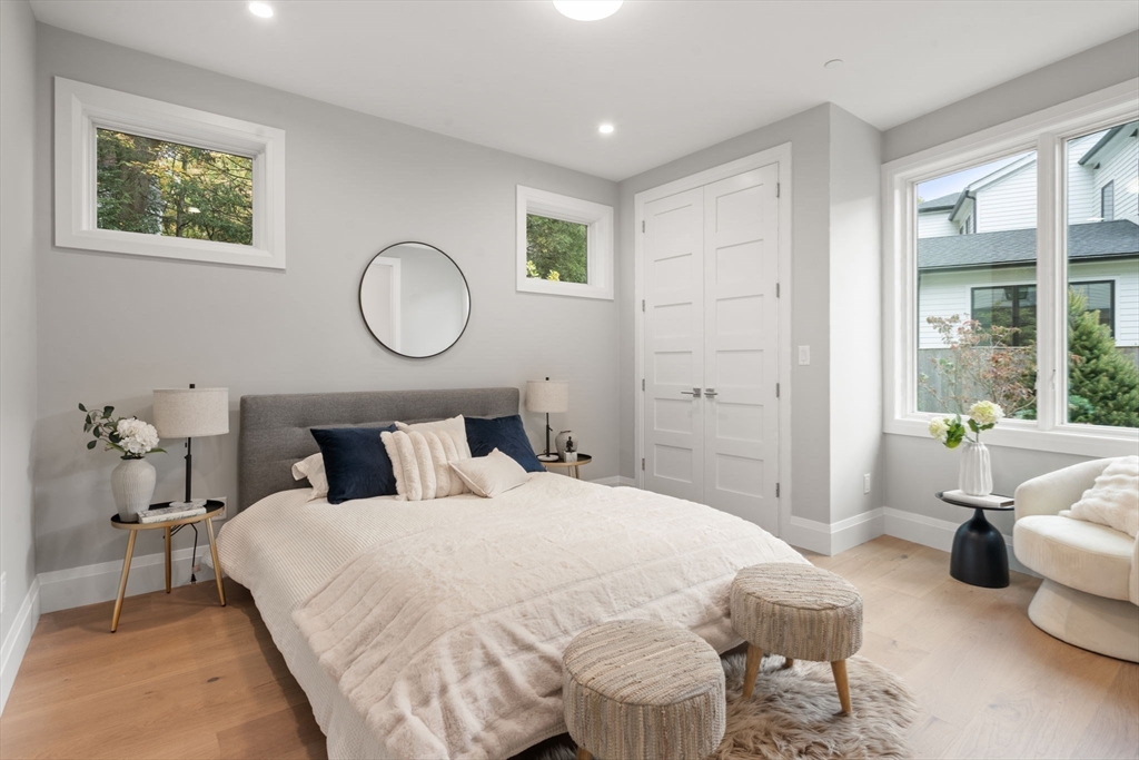 956 Walnut Street, Unit 6 Newton, MA 02461 - Photo 15 of 38