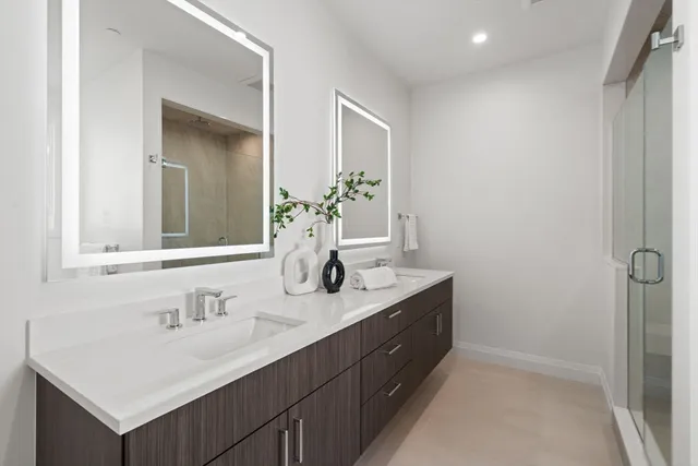 $2,899,000 | 956 Walnut Street, Unit 6, Newton, MA 02459