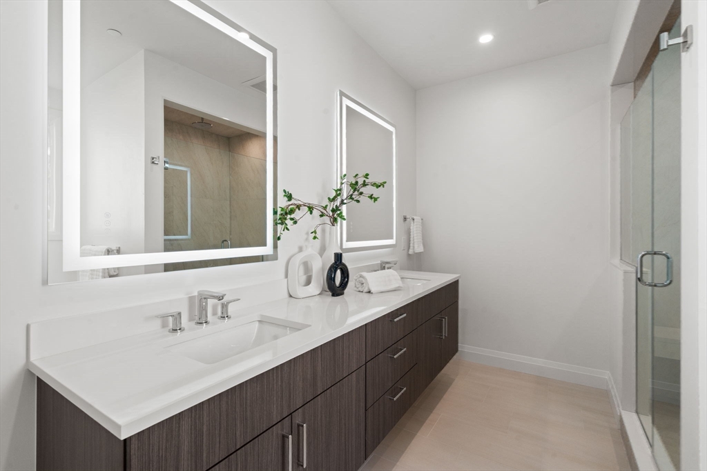 956 Walnut Street, Unit 6 Newton, MA 02461 - Photo 21 of 38