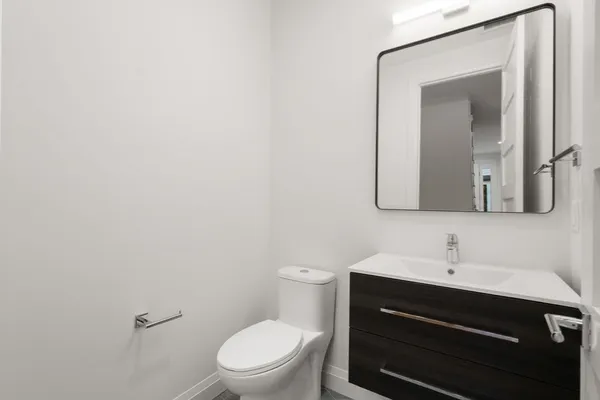$2,899,000 | 956 Walnut Street, Unit 6, Newton, MA 02459