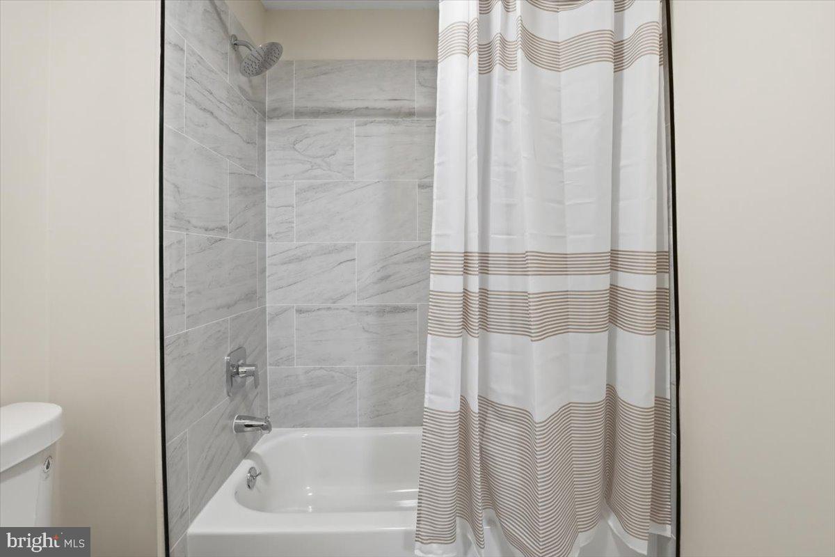 242 Cedar Ridge Drive Ruther Glen, VA 22546 - Photo 13 of 48