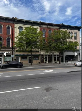 $800 | 83 East Main Street, Unit 2B, Gouverneur, NY 13642
