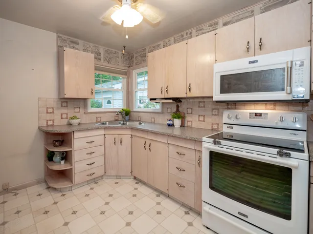 $165,000 | 15000 Stone Jug Road, Battle Creek, MI 49015