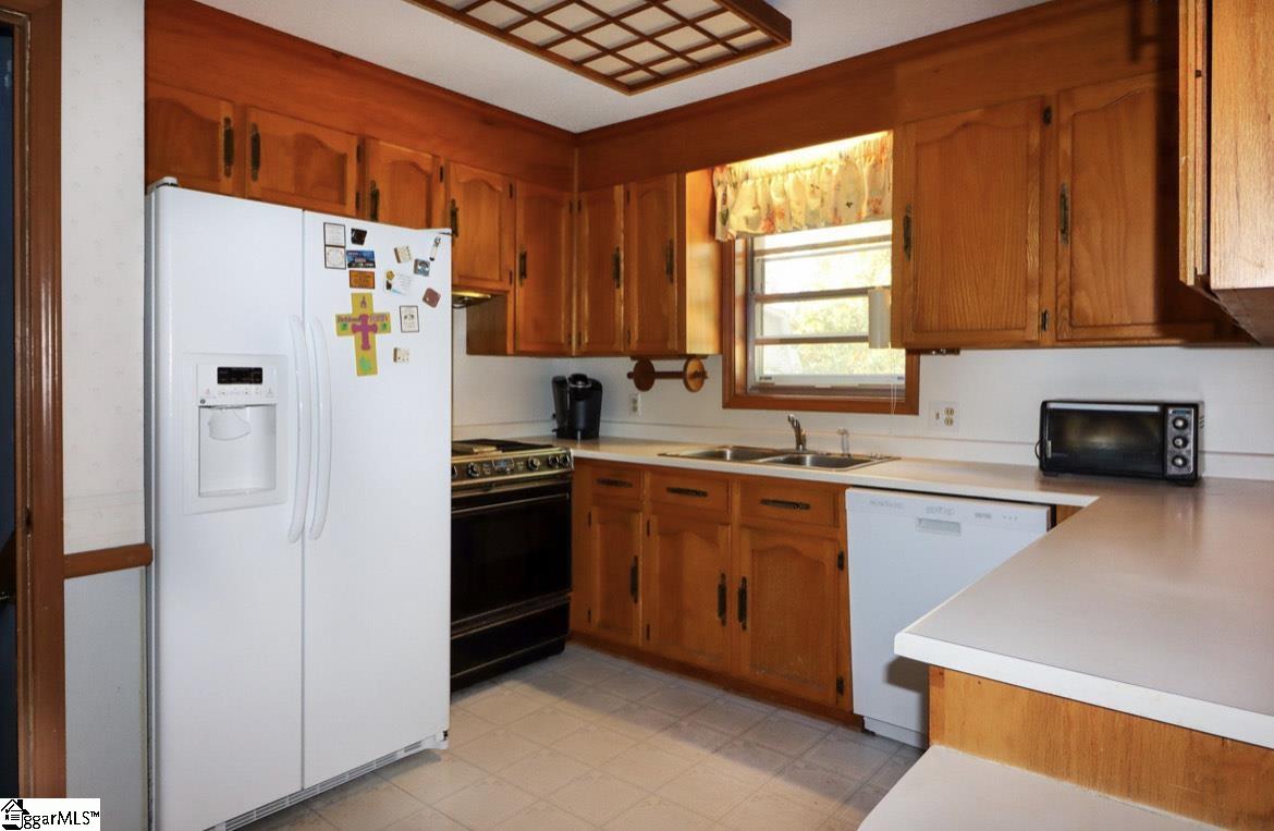 3 Mapleton Drive Greenville, SC 29607 - Photo 9 of 14