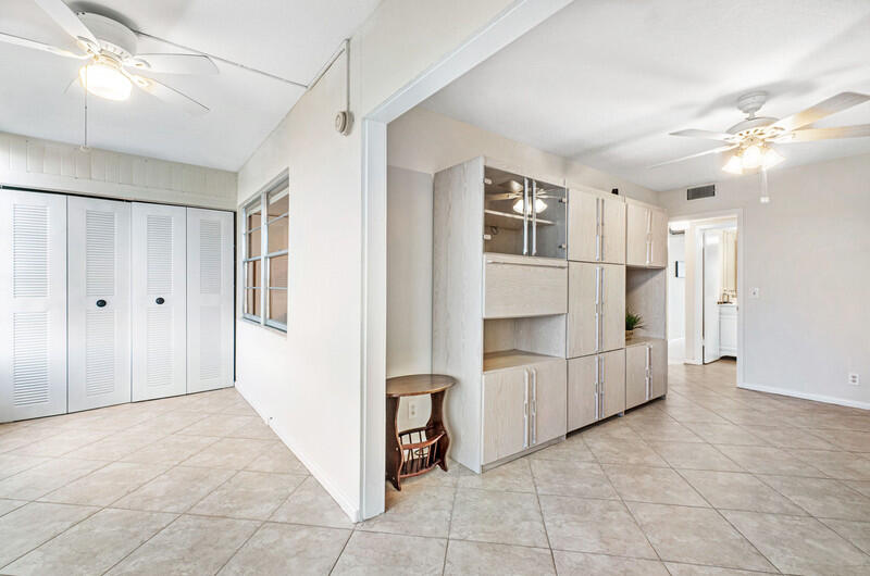 4013 Exeter Boca Raton, FL 33434 - Photo 16 of 19 Exeter 4