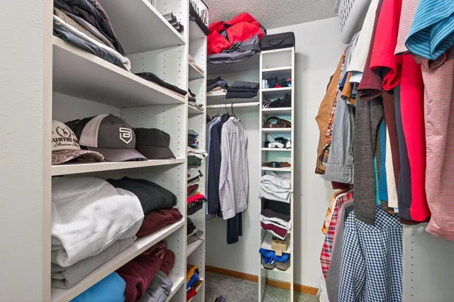 $244,900 | 2597 Bedford Court, Unit 27, Mendota Heights, MN 55120