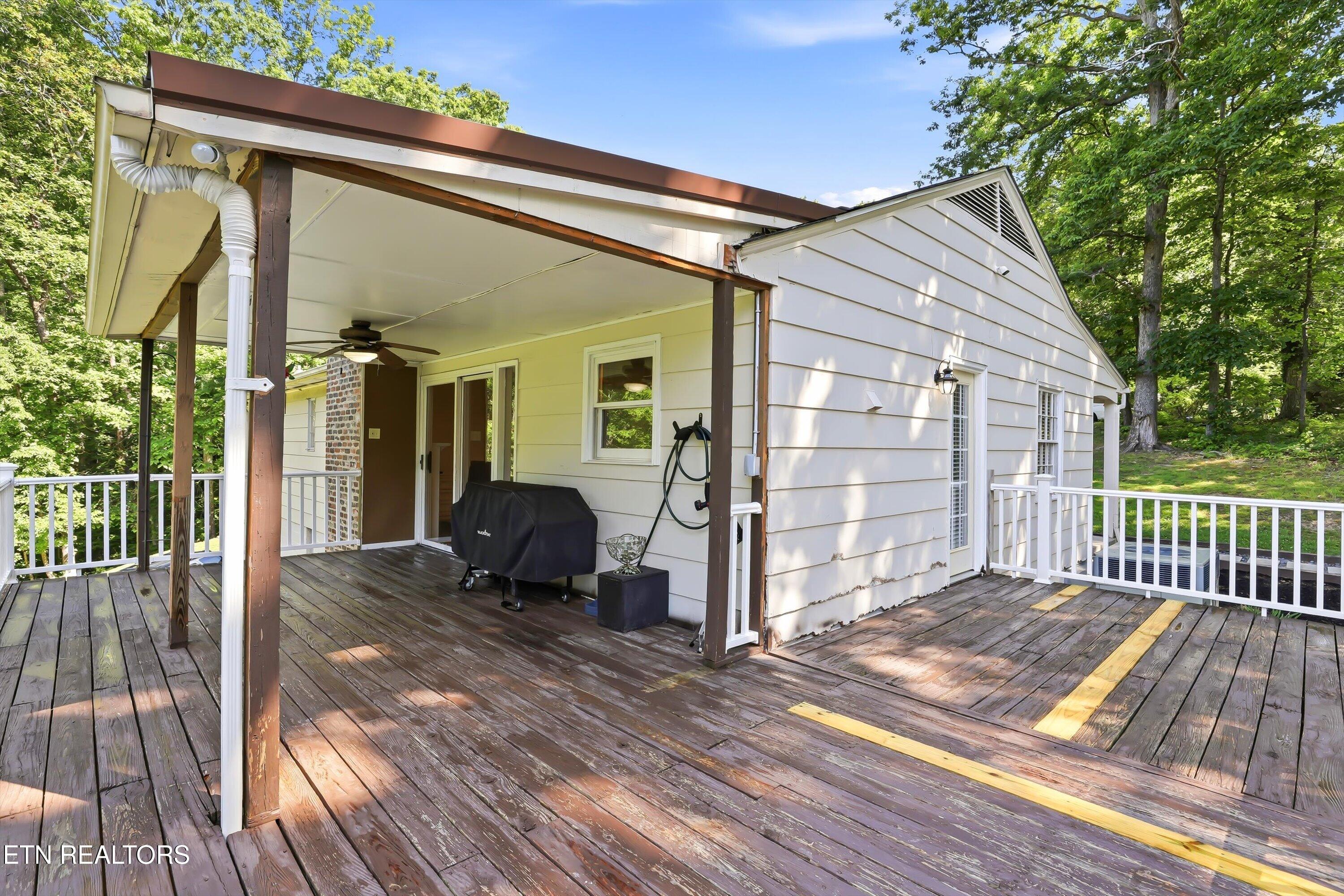 108 Willow Lane Oak Ridge, TN 37830 - Photo 32 of 35 31-FINAL-30