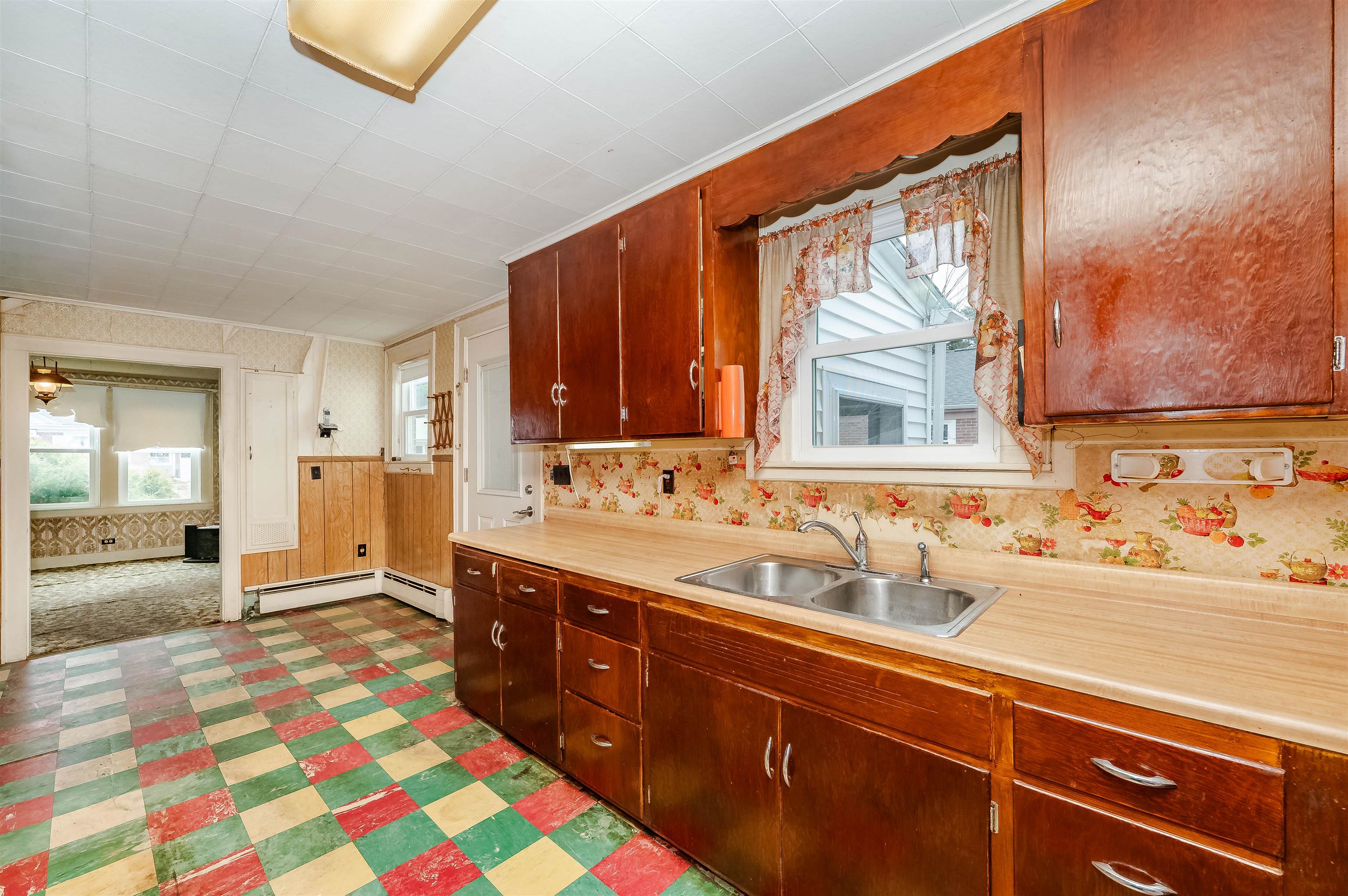 7 Morin Street Dover, NH 03820 - Photo 8 of 29