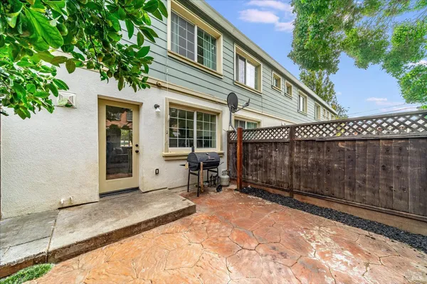 $269,000 | 624 Daniels Avenue, Vallejo, CA 94590