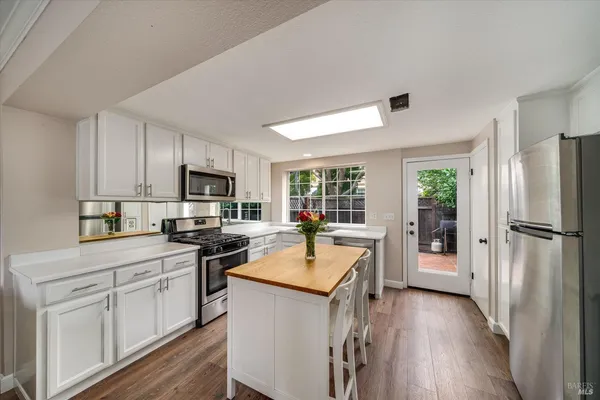 $269,000 | 624 Daniels Avenue, Vallejo, CA 94590