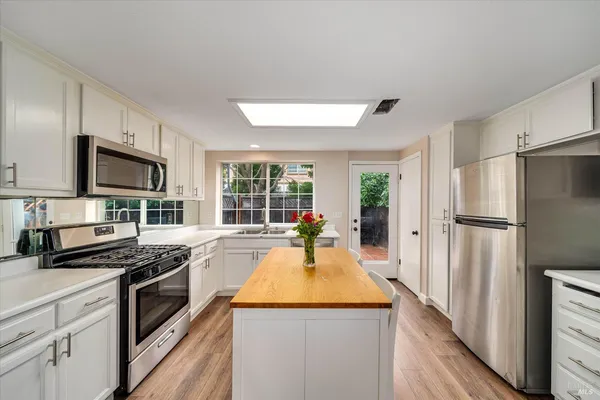 $269,000 | 624 Daniels Avenue, Vallejo, CA 94590