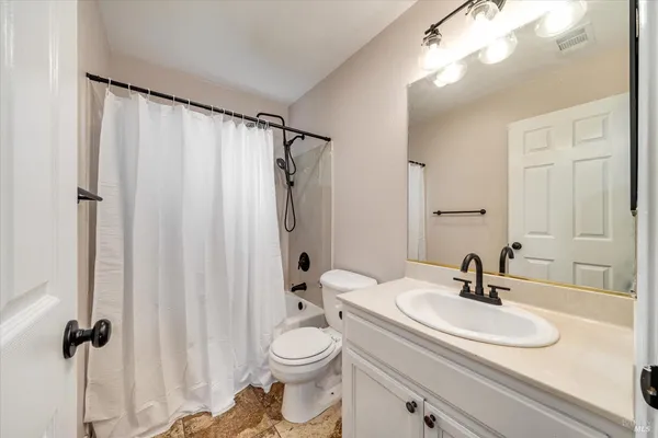 $269,000 | 624 Daniels Avenue, Vallejo, CA 94590