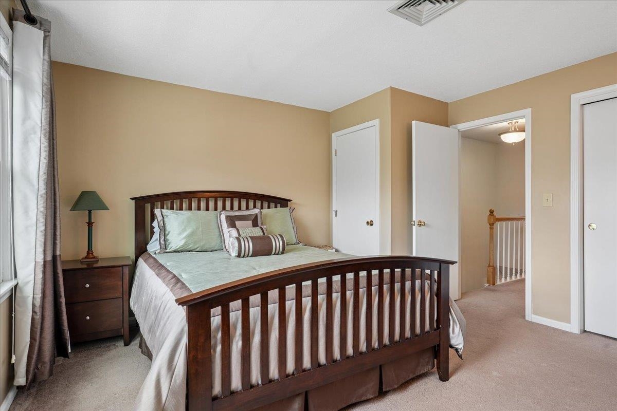 417 Fox Hollow Way Manchester, NH 03104 - Photo 17 of 26