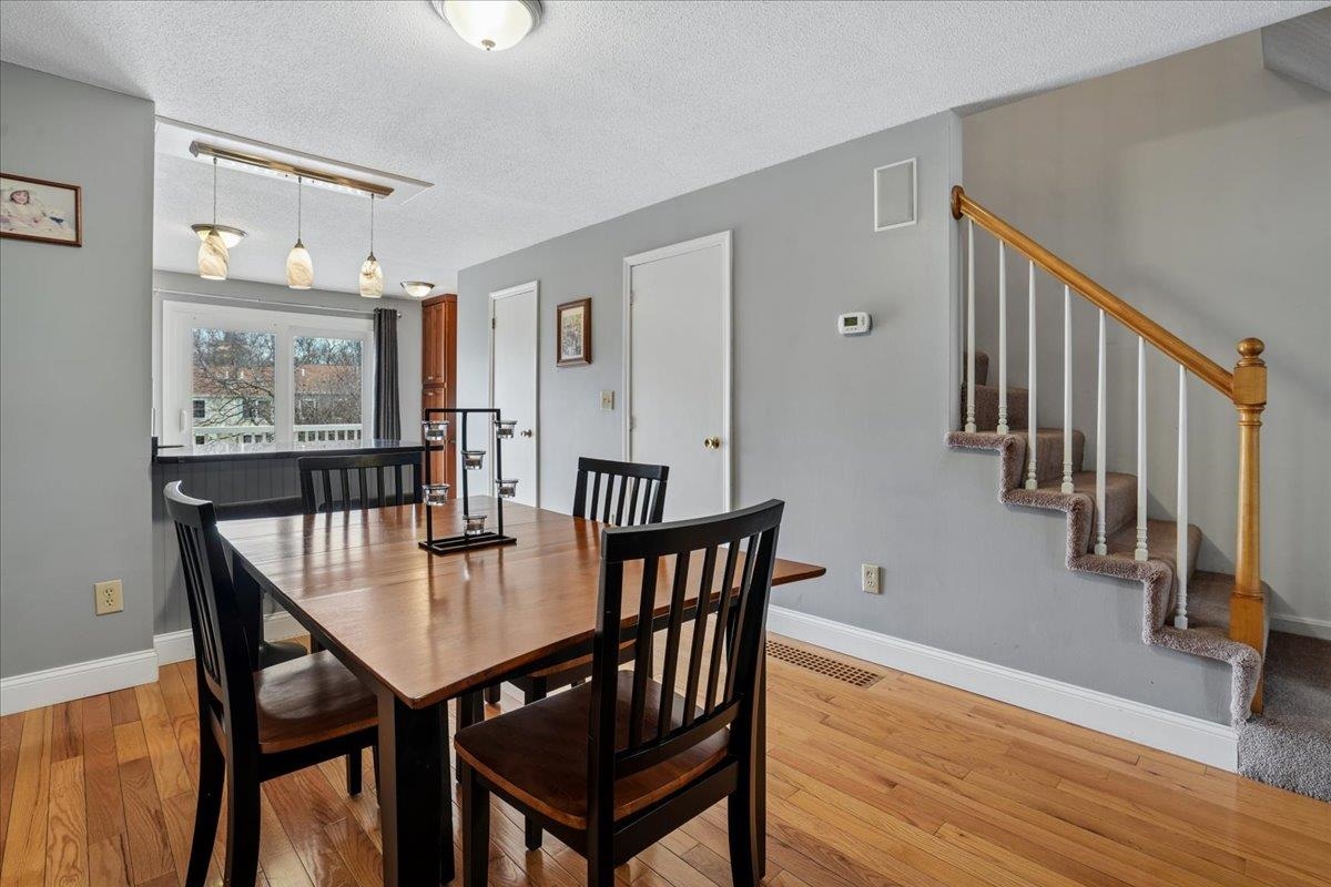 417 Fox Hollow Way Manchester, NH 03104 - Photo 7 of 26