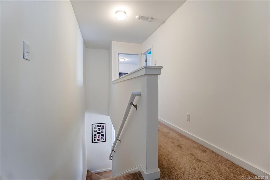 5916 Raisin Tree Lane Charlotte, NC 28215 - Photo 14 of 28 Gallery Image 14