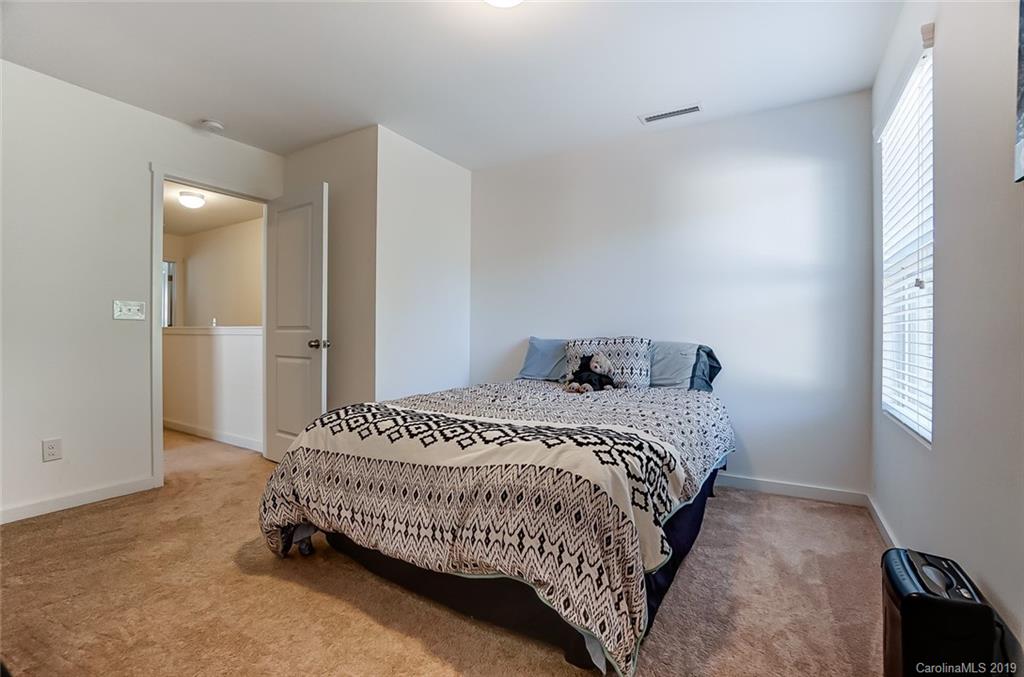 5916 Raisin Tree Lane Charlotte, NC 28215 - Photo 23 of 28 Gallery Image 23