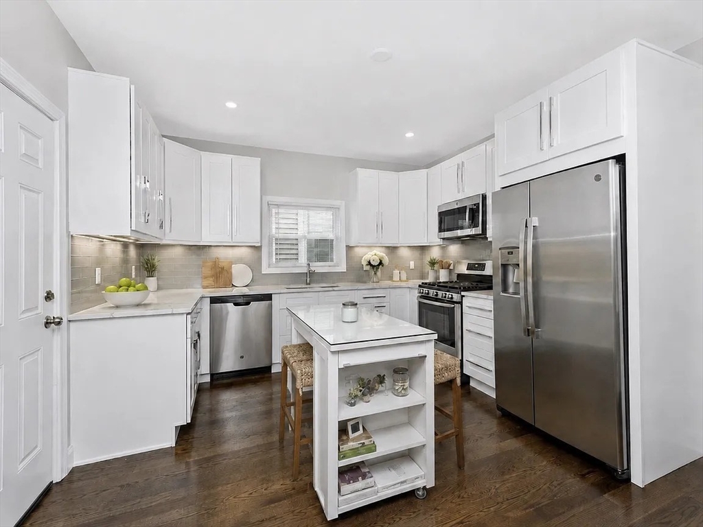 69 Marine Road, Unit 3 Boston, MA 02127 - Photo 2 of 12