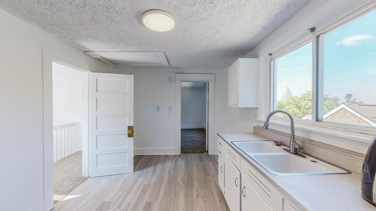 608 South Main Street Roxboro, NC 27573 - Photo 10 of 30 Upstairs