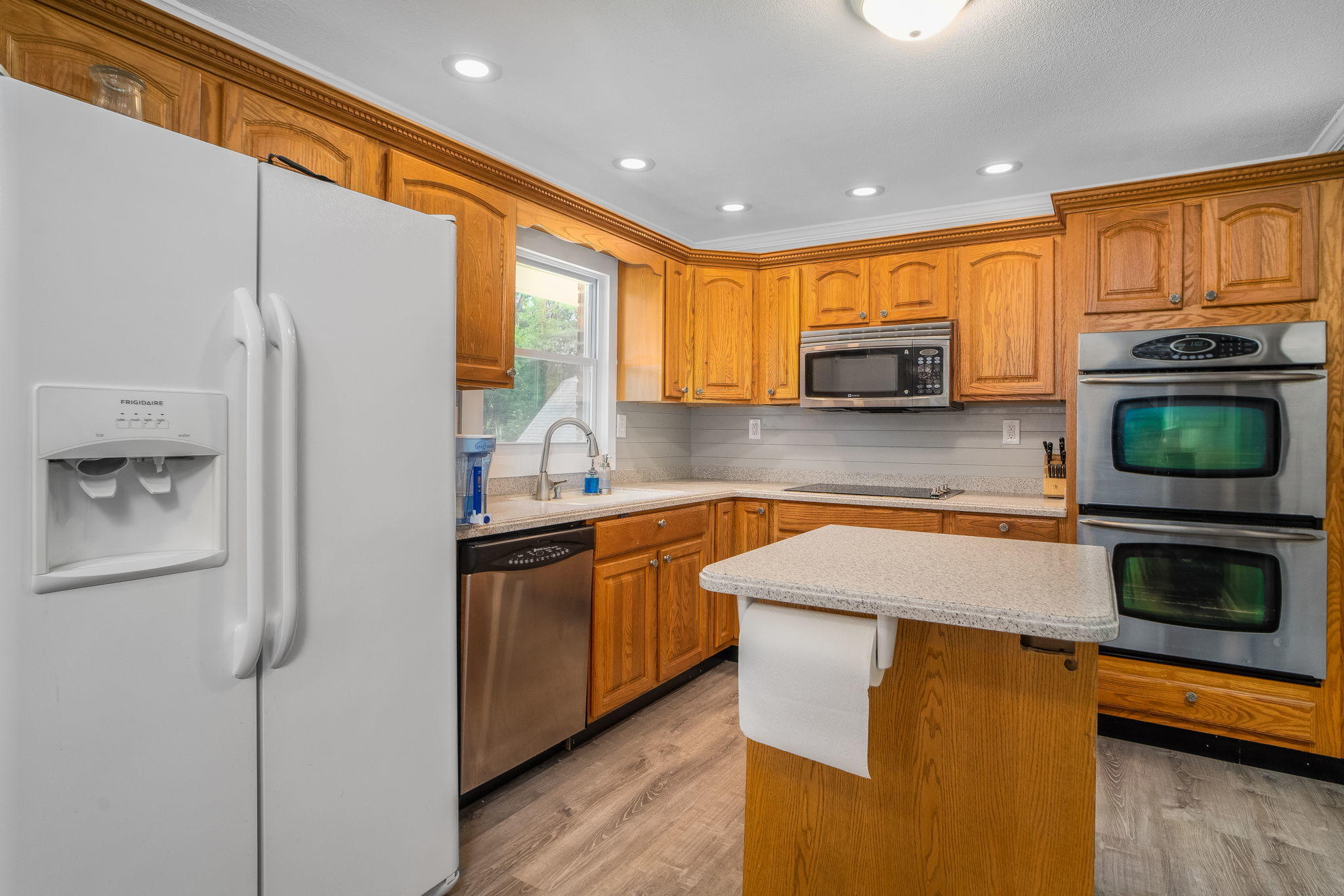 337 Gibbs Road Kingsport, TN 37660 - Photo 12 of 34 11-web-or-mls-DSC00770-Edit