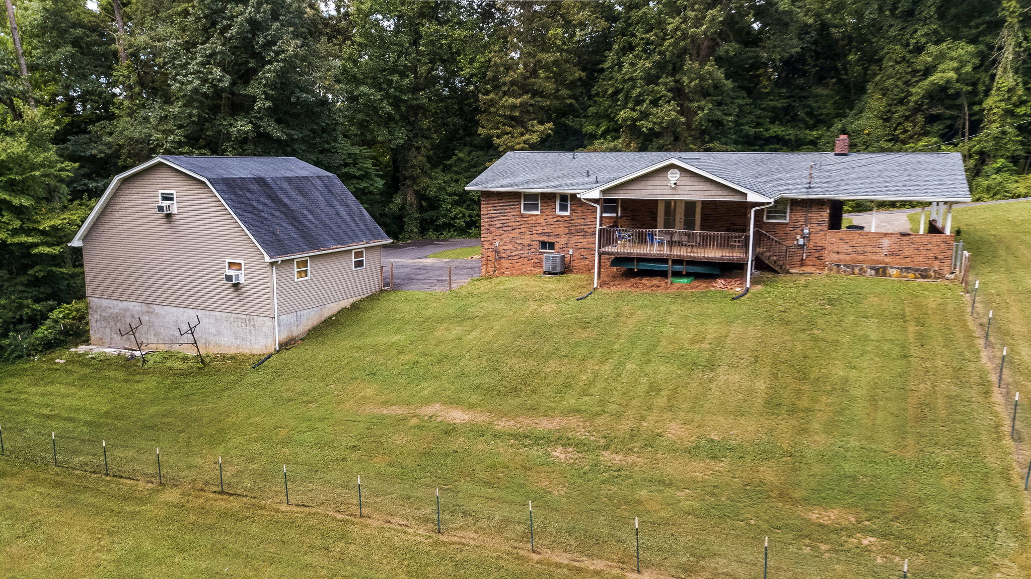 337 Gibbs Road Kingsport, TN 37660 - Photo 6 of 34 6-web-or-mls-DJI_0037-Edit