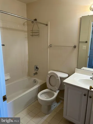 $3,500 | 3507 Ellery Circle, Falls Church, VA 22041