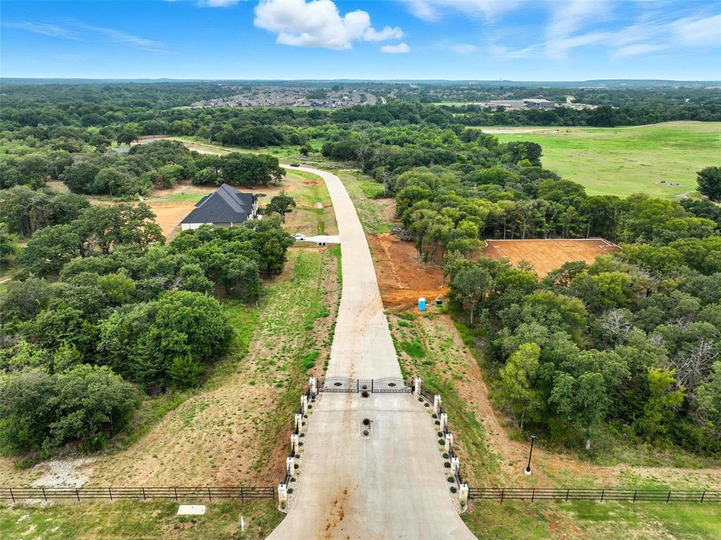 1617 Private Access 60200 Burleson, TX 76028 - Photo 18 of 19 a view of city with ocean