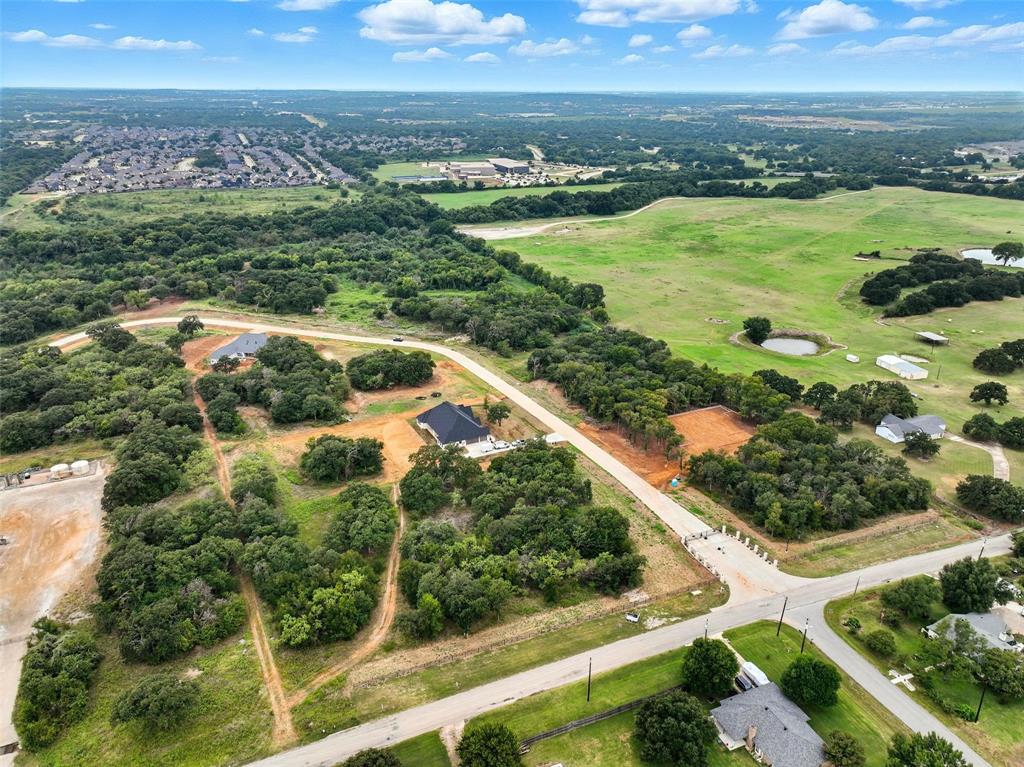 1617 Private Access 60200 Burleson, TX 76028 - Photo 7 of 19 a view of a city
