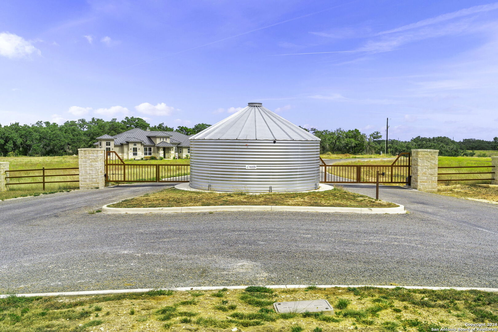 701 Windmill Ridge Blanco, TX 78606 - Photo 17 of 18