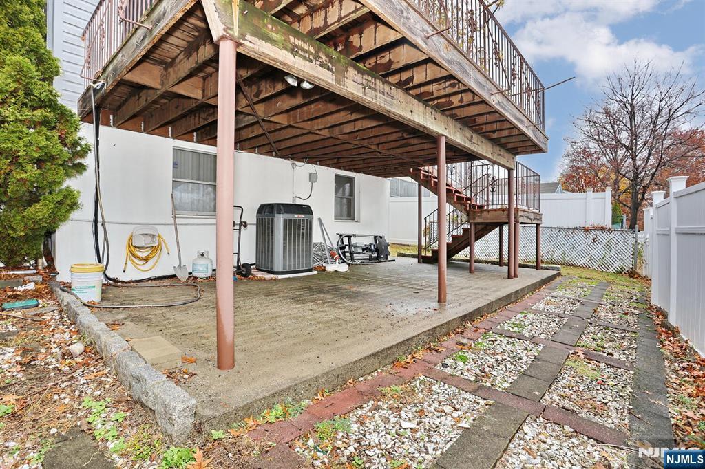 140 Prospect Street Hasbrouck Heights, NJ 07604 - Photo 25 of 28 a view of a backyard of a house