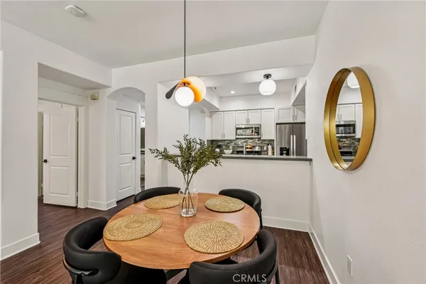 $550,000 | 24585 Town Center Drive, Unit 4103, Valencia, CA 91355