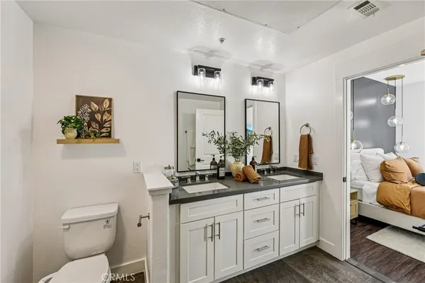 $550,000 | 24585 Town Center Drive, Unit 4103, Valencia, CA 91355