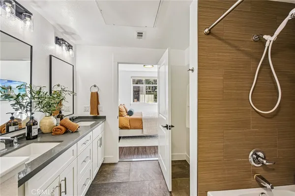 $550,000 | 24585 Town Center Drive, Unit 4103, Valencia, CA 91355