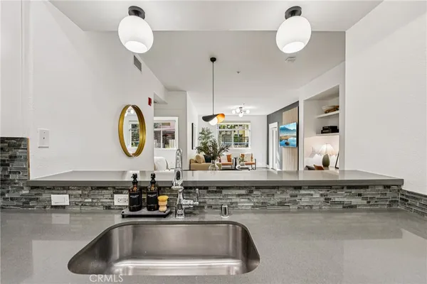 $550,000 | 24585 Town Center Drive, Unit 4103, Valencia, CA 91355