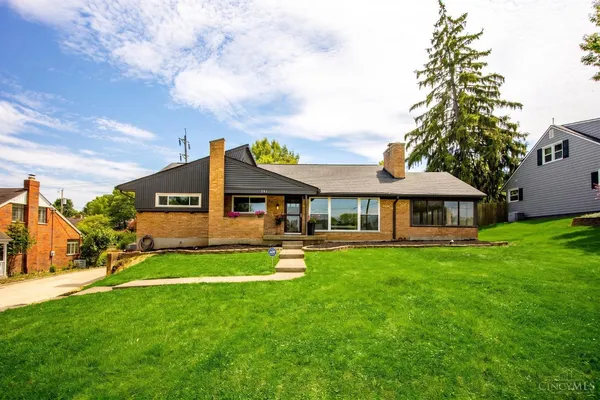 $349,900 | 745 Columbia Road, Hamilton, OH 45013