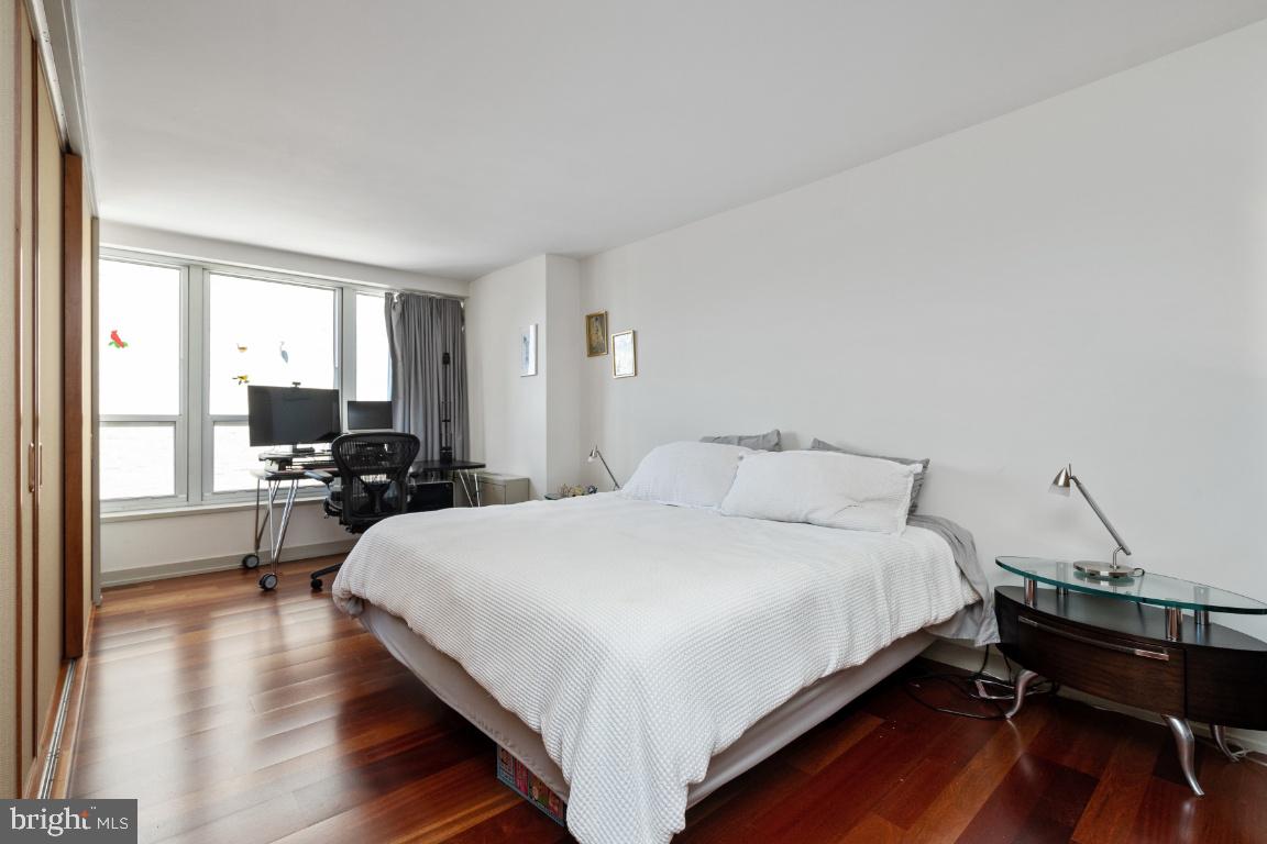 224 West Rittenhouse Square, Unit 2801 Philadelphia, PA 19103 - Photo 16 of 32 Gallery Image 16