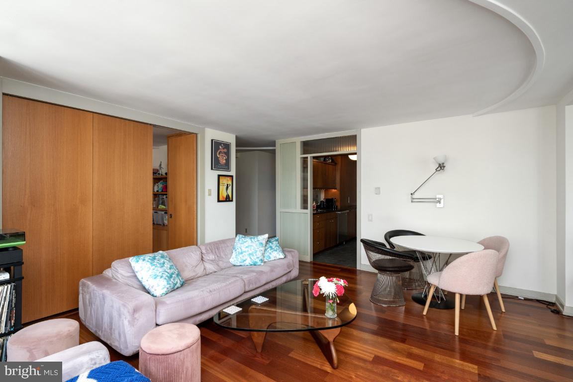 224 West Rittenhouse Square, Unit 2801 Philadelphia, PA 19103 - Photo 3 of 32 Gallery Image 3
