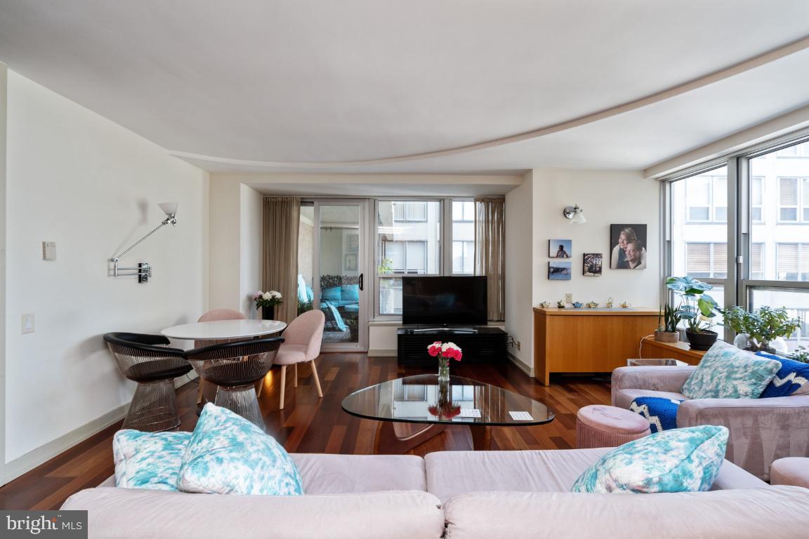 224 West Rittenhouse Square, Unit 2801 Philadelphia, PA 19103 - Photo 7 of 32 Gallery Image 7
