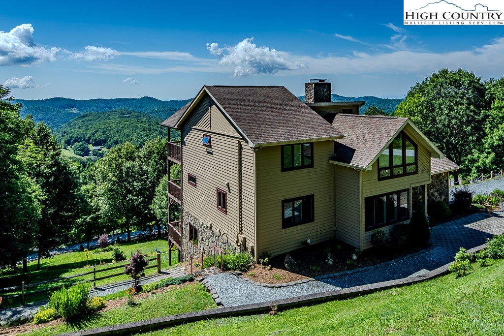 362 Golden Ridge Road Blowing Rock, NC 28605 - Photo 1 of 50 Gallery Image 1