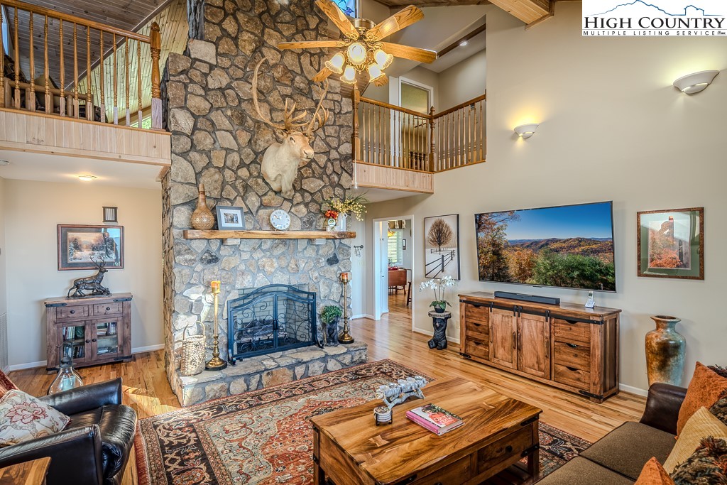 362 Golden Ridge Road Blowing Rock, NC 28605 - Photo 12 of 50 Gallery Image 12