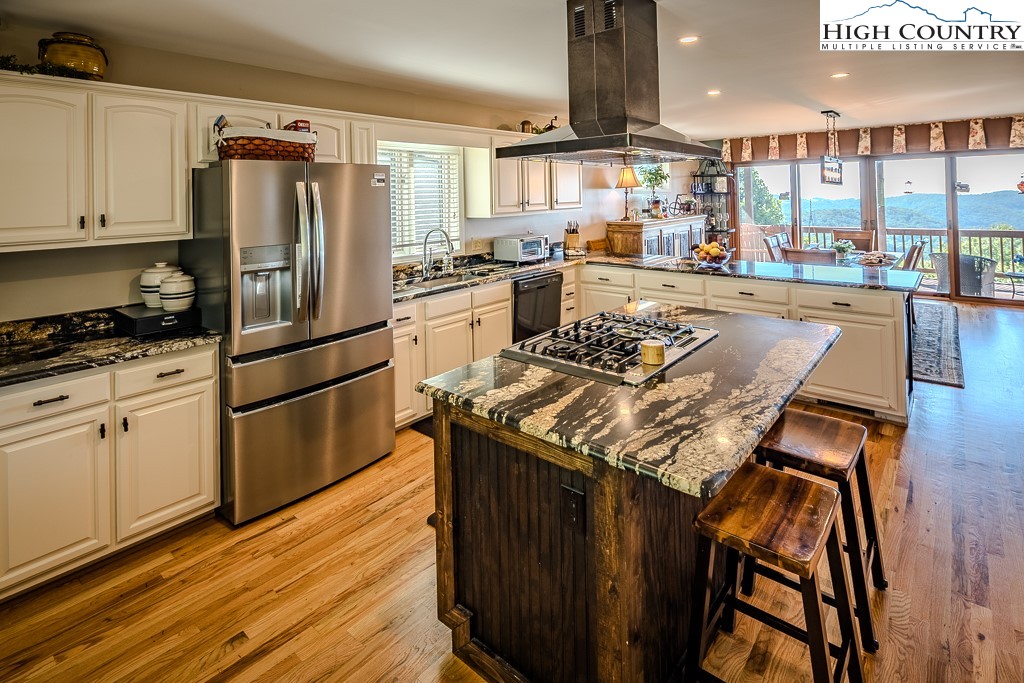 362 Golden Ridge Road Blowing Rock, NC 28605 - Photo 19 of 50 Gallery Image 19