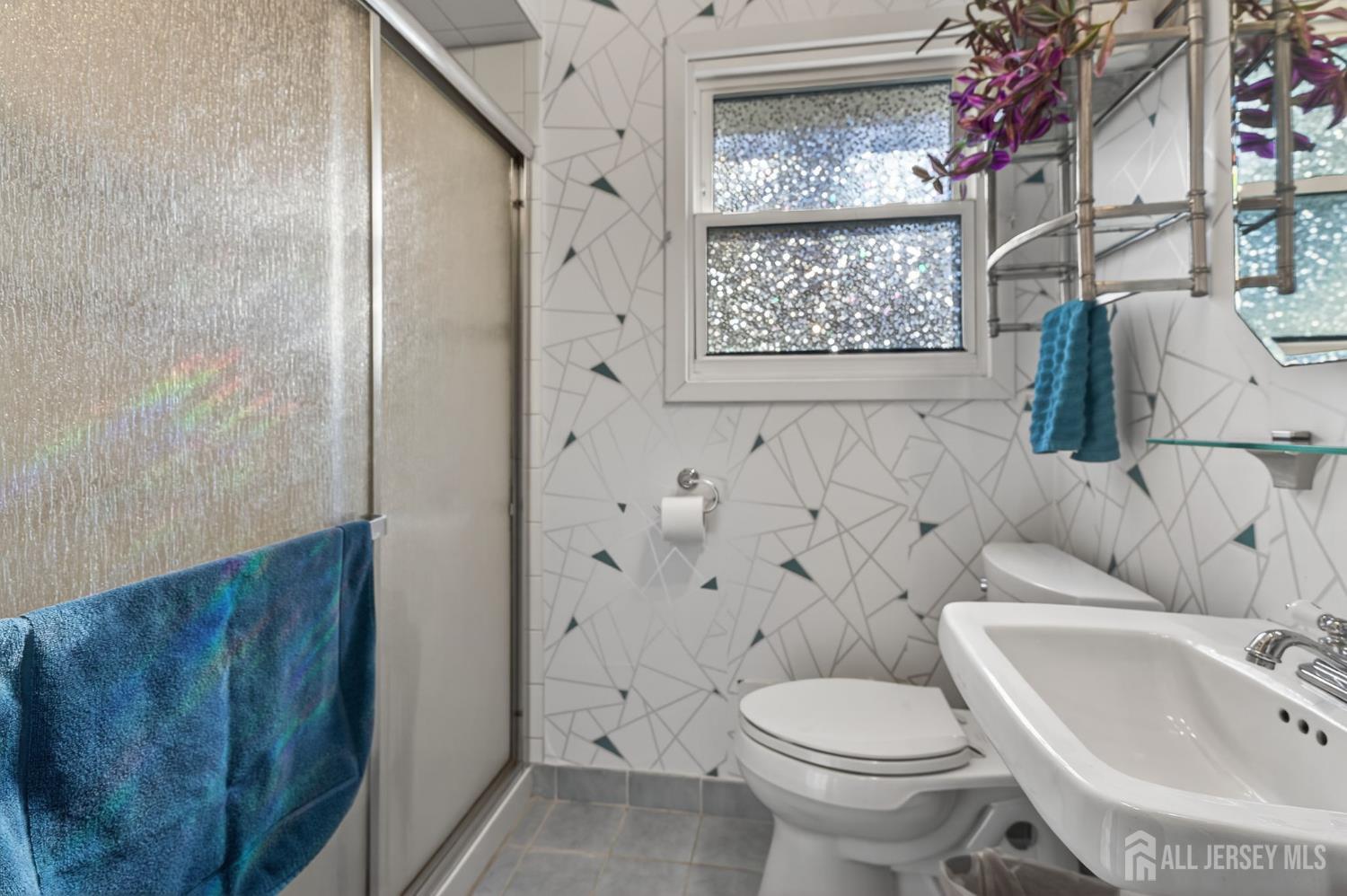 159 Washington Avenue Old Bridge, NJ 07747 - Photo 20 of 29