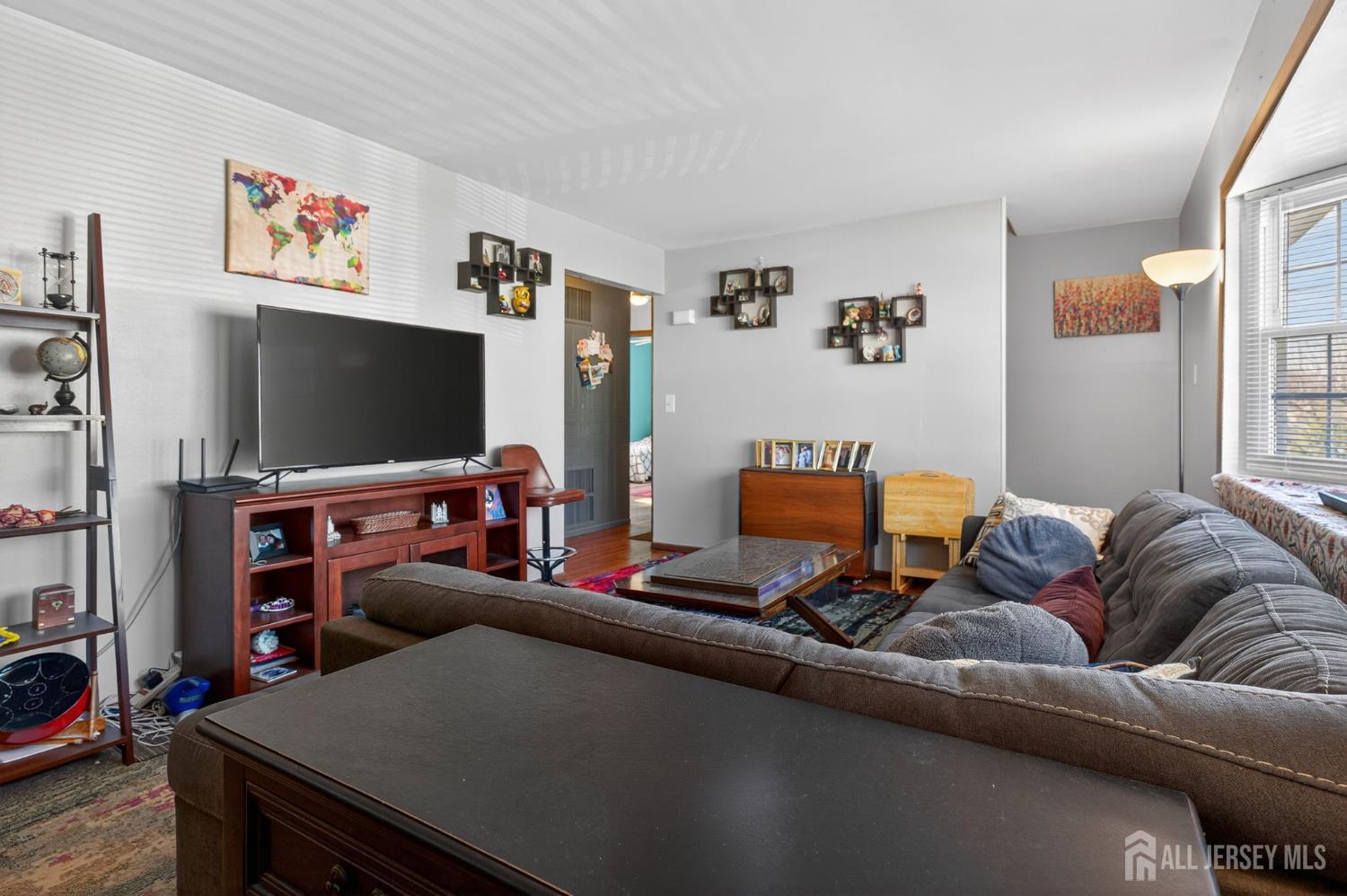 159 Washington Avenue Old Bridge, NJ 07747 - Photo 3 of 29