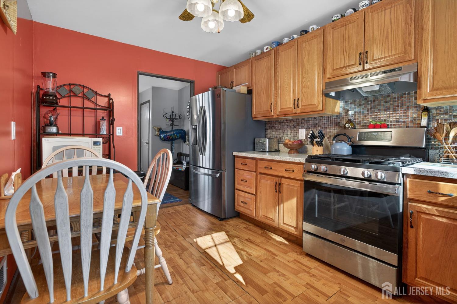 159 Washington Avenue Old Bridge, NJ 07747 - Photo 6 of 29