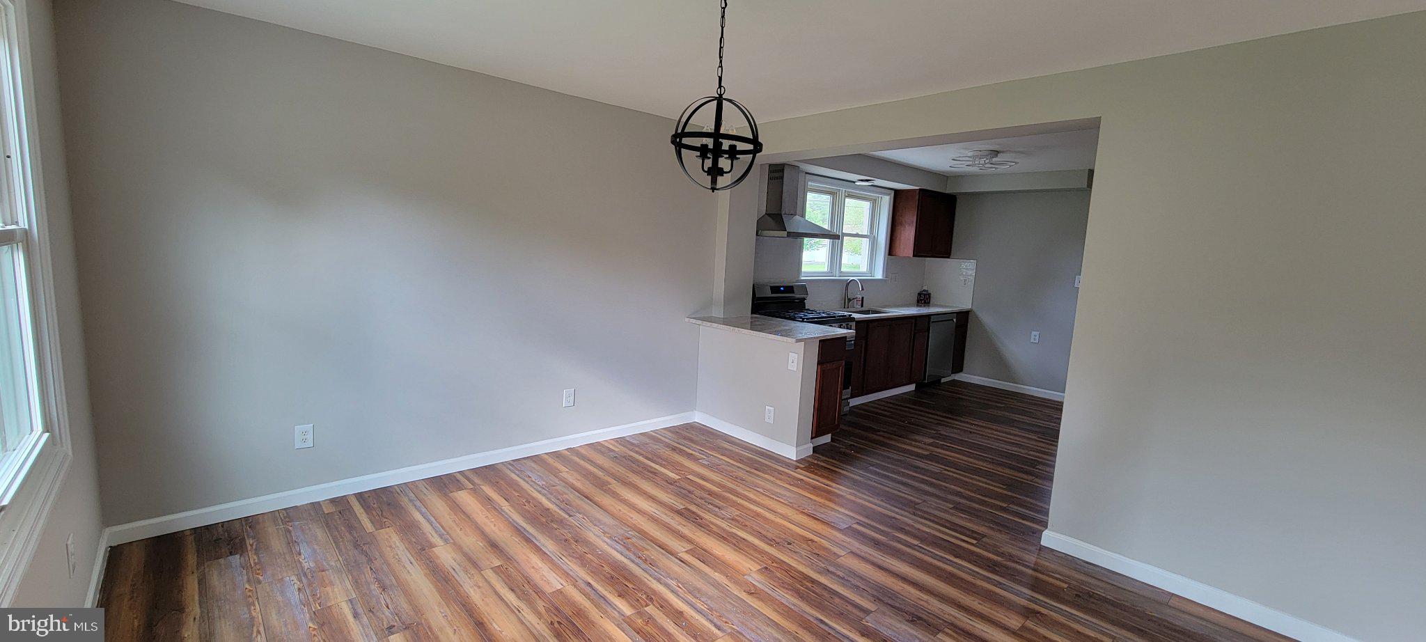 102 Rothwell Drive Wilmington, DE 19804 - Photo 22 of 52 Bright, open space with modern charm.