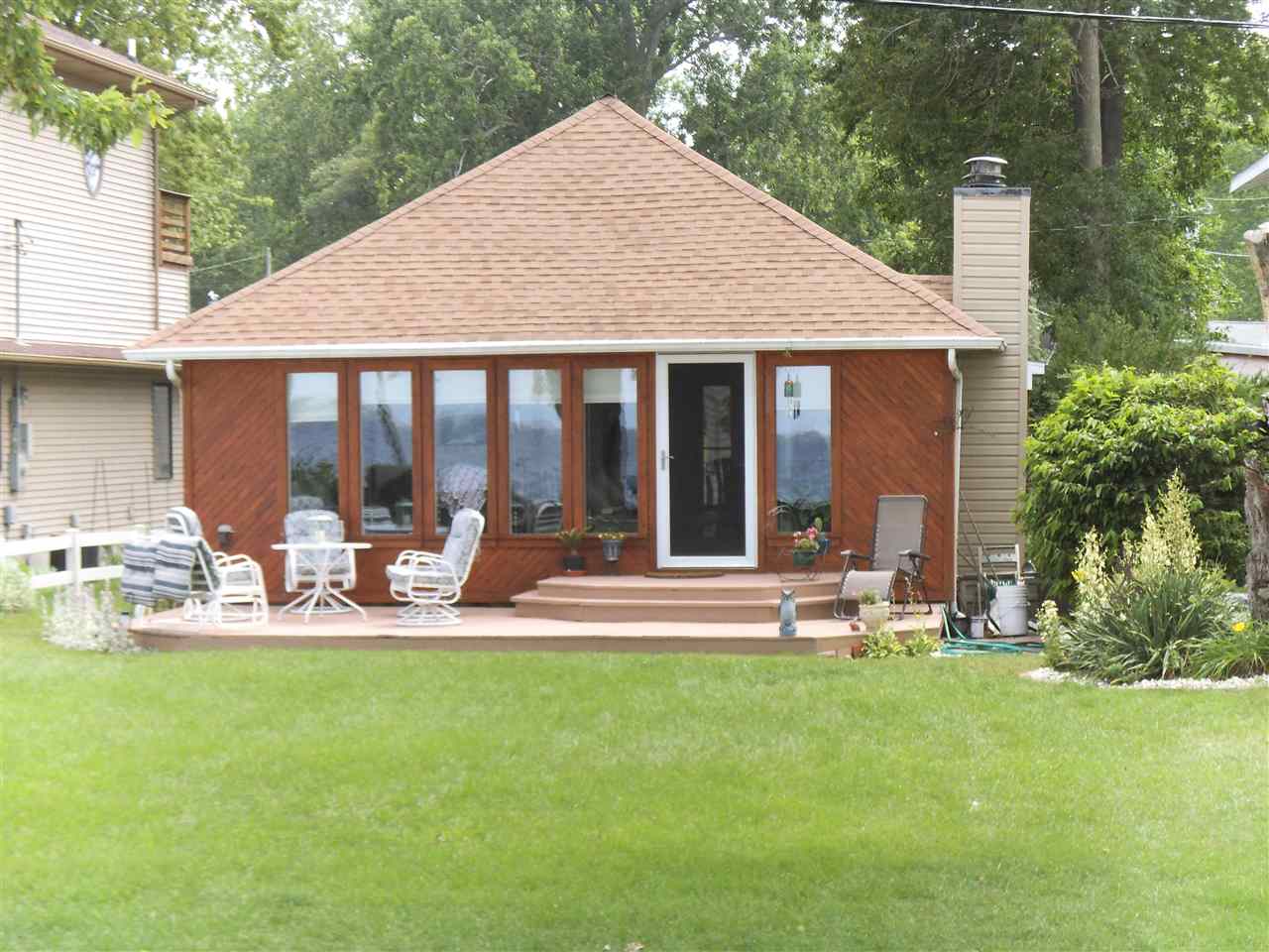 783 Bay Road Bay City, MI 48706 - Photo 2 of 37 Gallery Image 2
