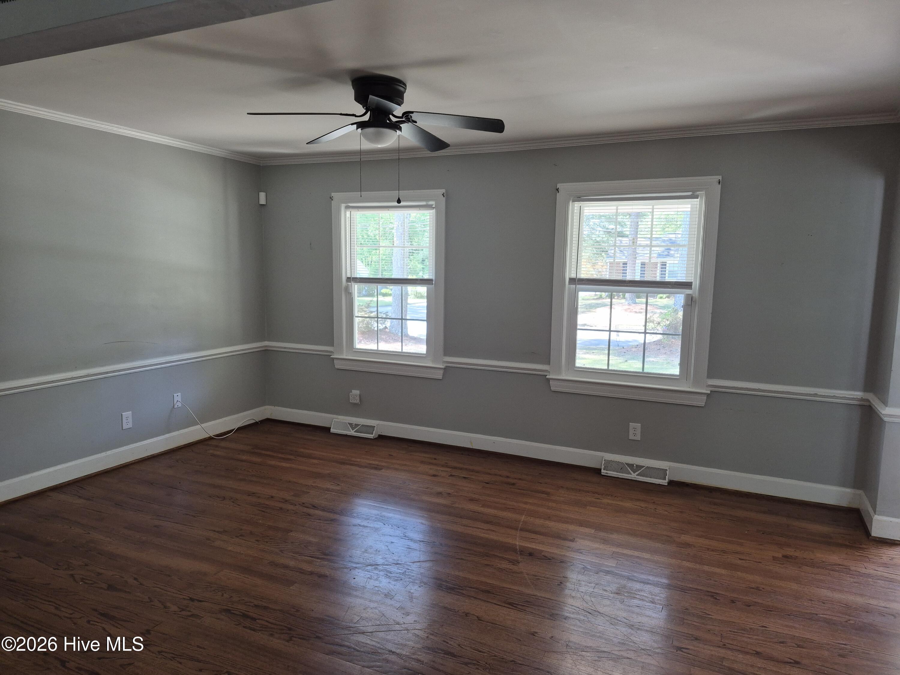 3000 Ridgecrest Drive Rocky Mount, NC 27803 - Photo 3 of 18 Living Room