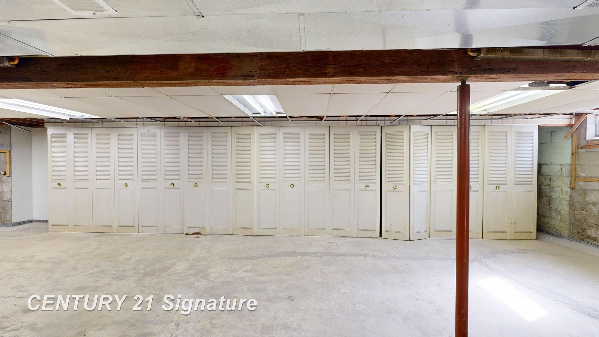 3241 Luce Road Flushing, MI 48433 - Photo 23 of 43 50151091-0467fe0b-46a4-462a-8a39-6cafab7e2cb8.JPG
