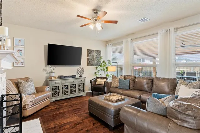 $575,000 | 1002 Providence Drive, Allen, TX 75002