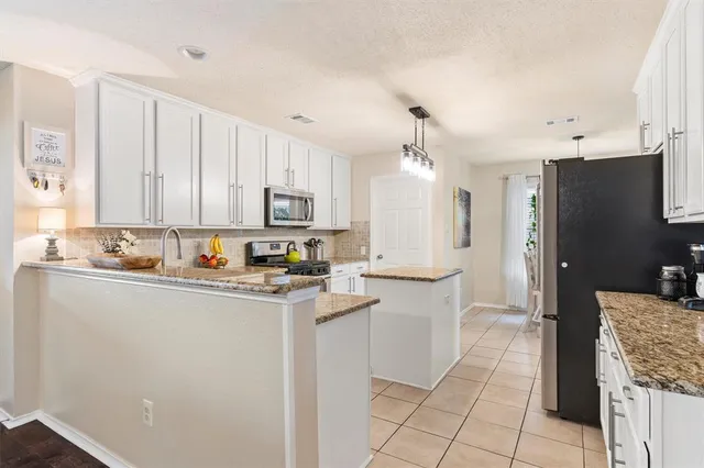 $575,000 | 1002 Providence Drive, Allen, TX 75002